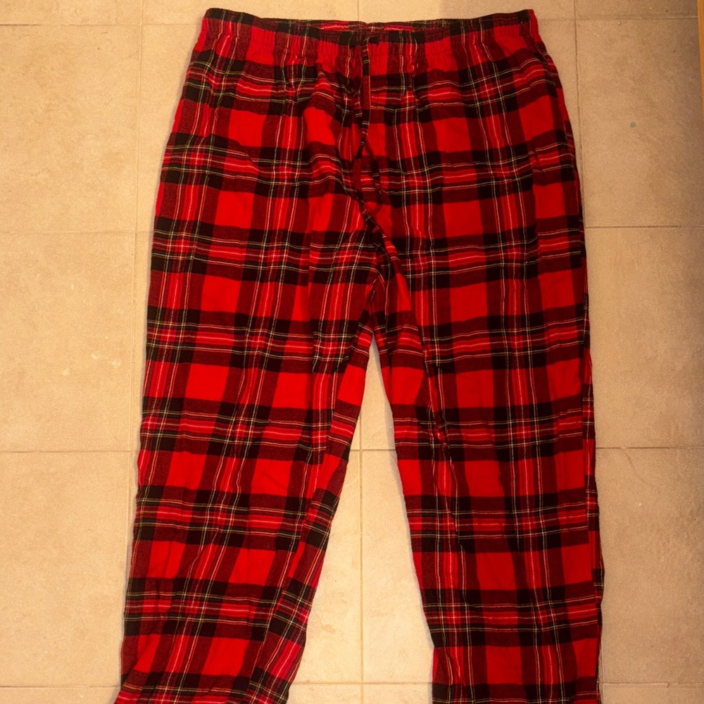 St. John's Bay Red Plaid Joggers